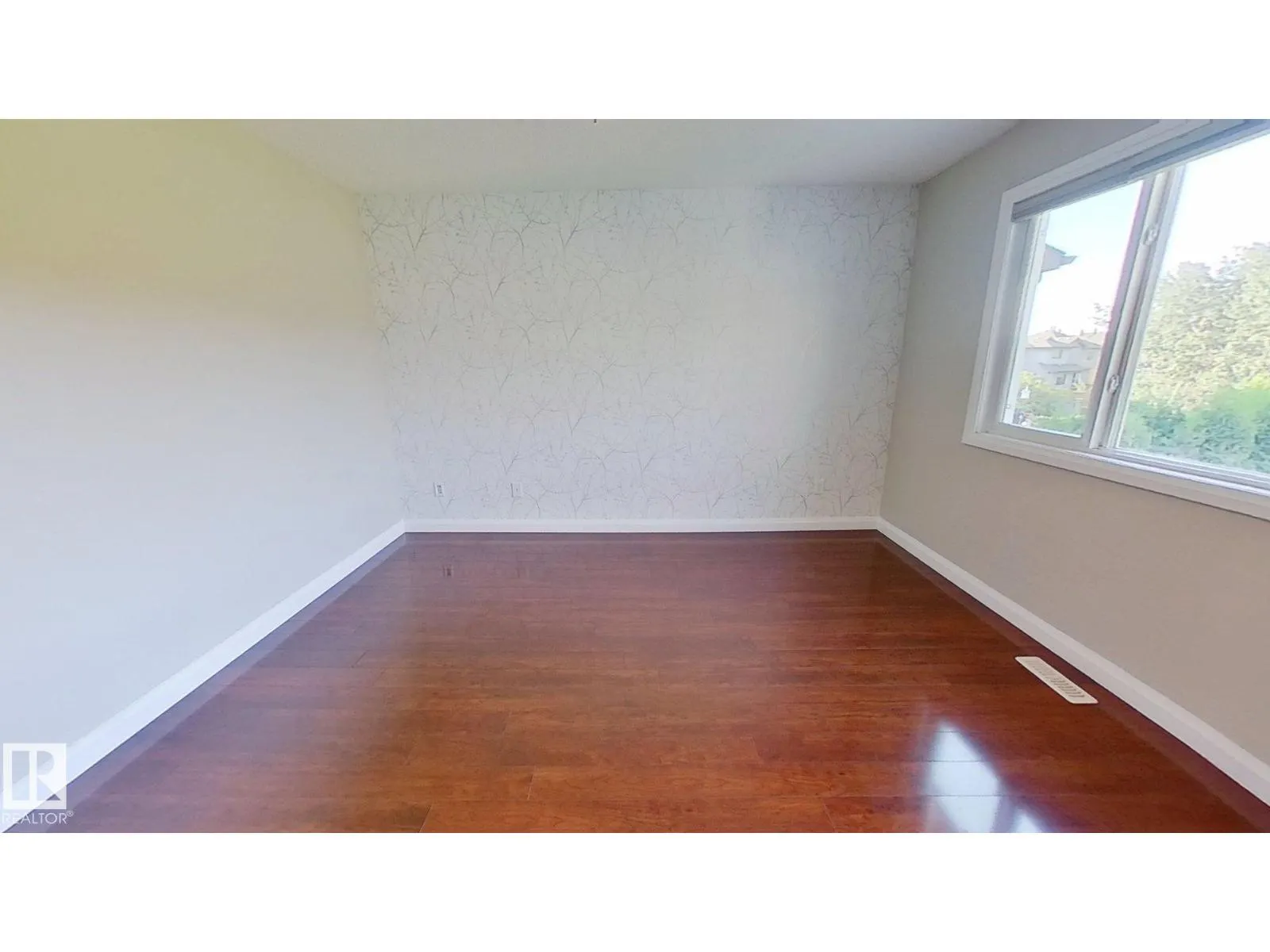 5168 SUNVIEW DR