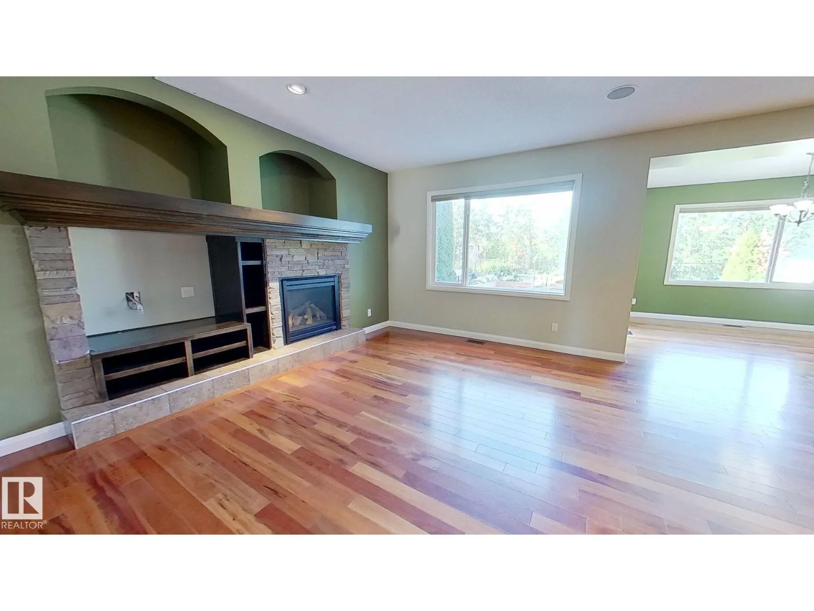 5168 SUNVIEW DR