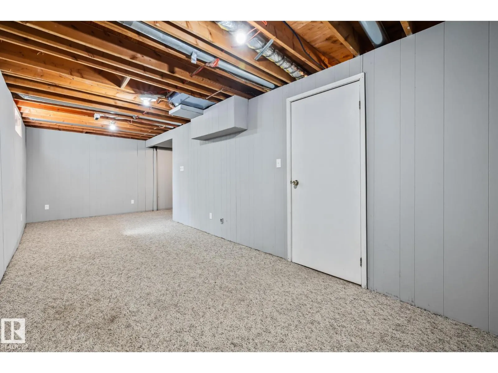 2B CLAREVIEW VG NW