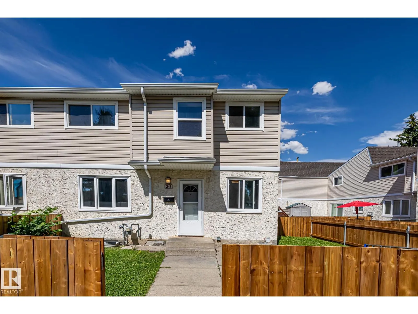 2B CLAREVIEW VG NW