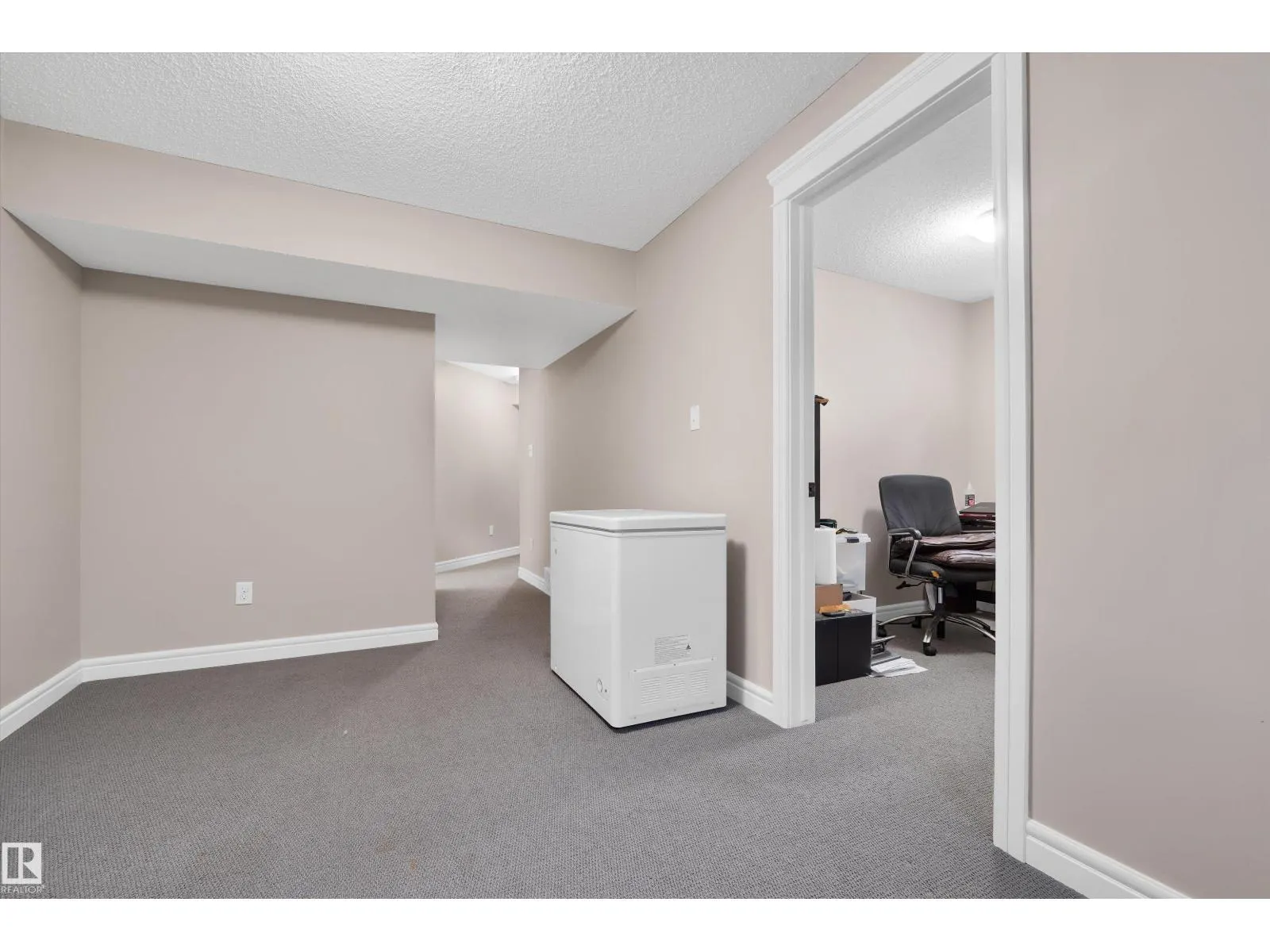 44 WOODBRIDGE LI