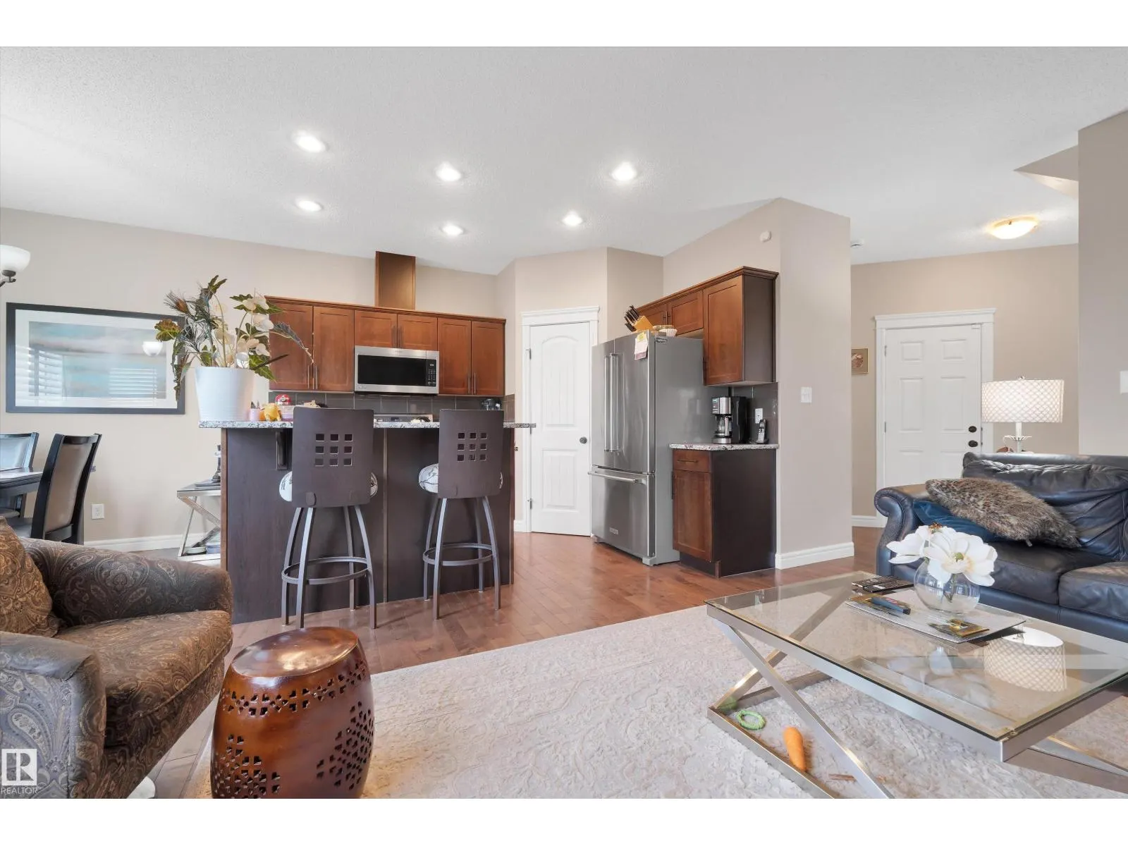 44 WOODBRIDGE LI