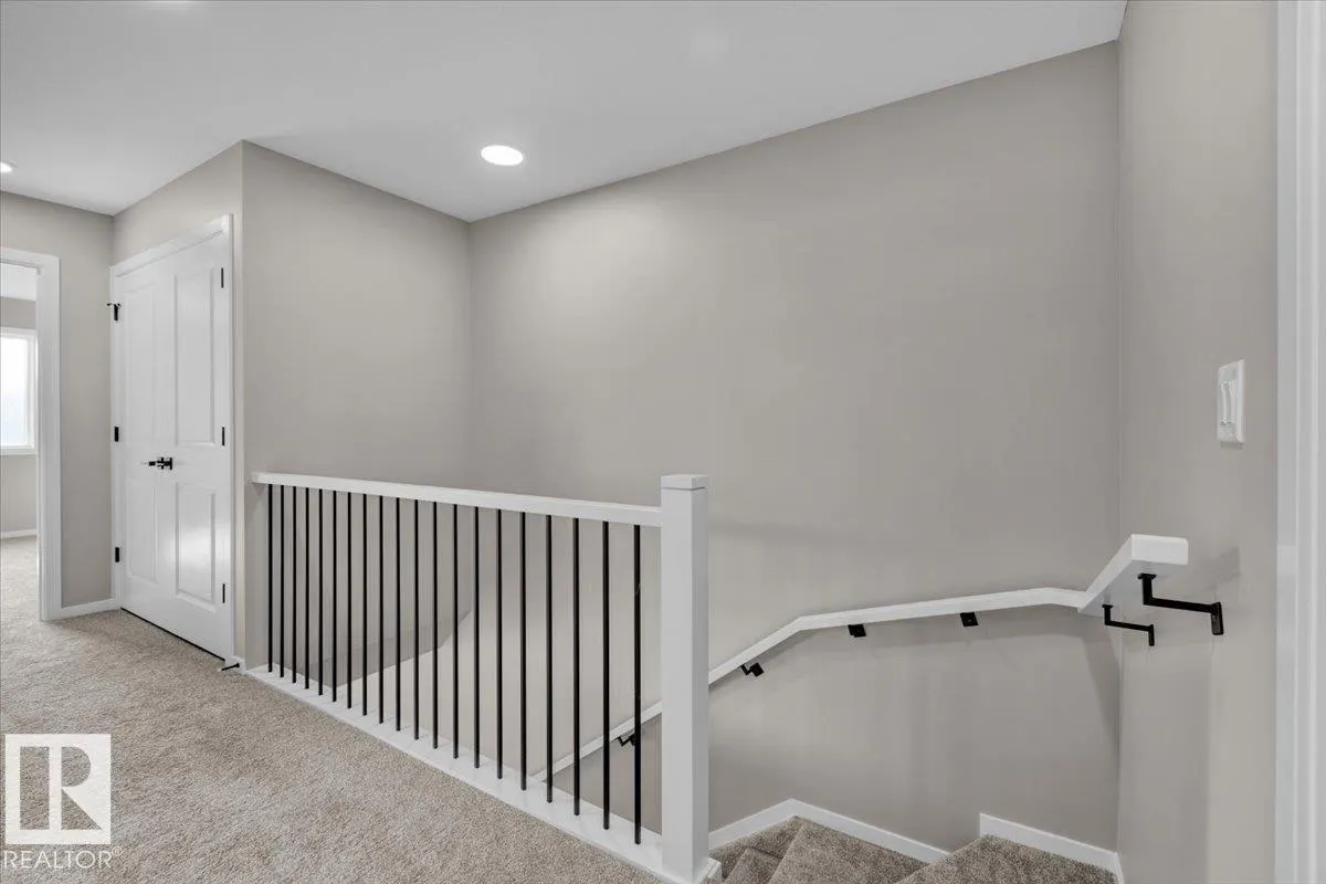 81 BRICKYARD DR