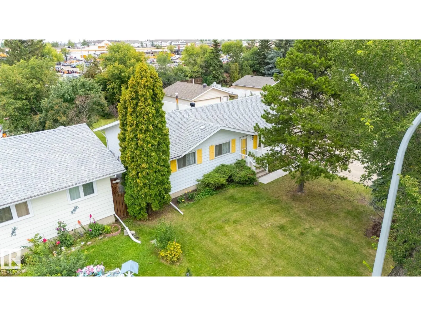 75 MARION DR