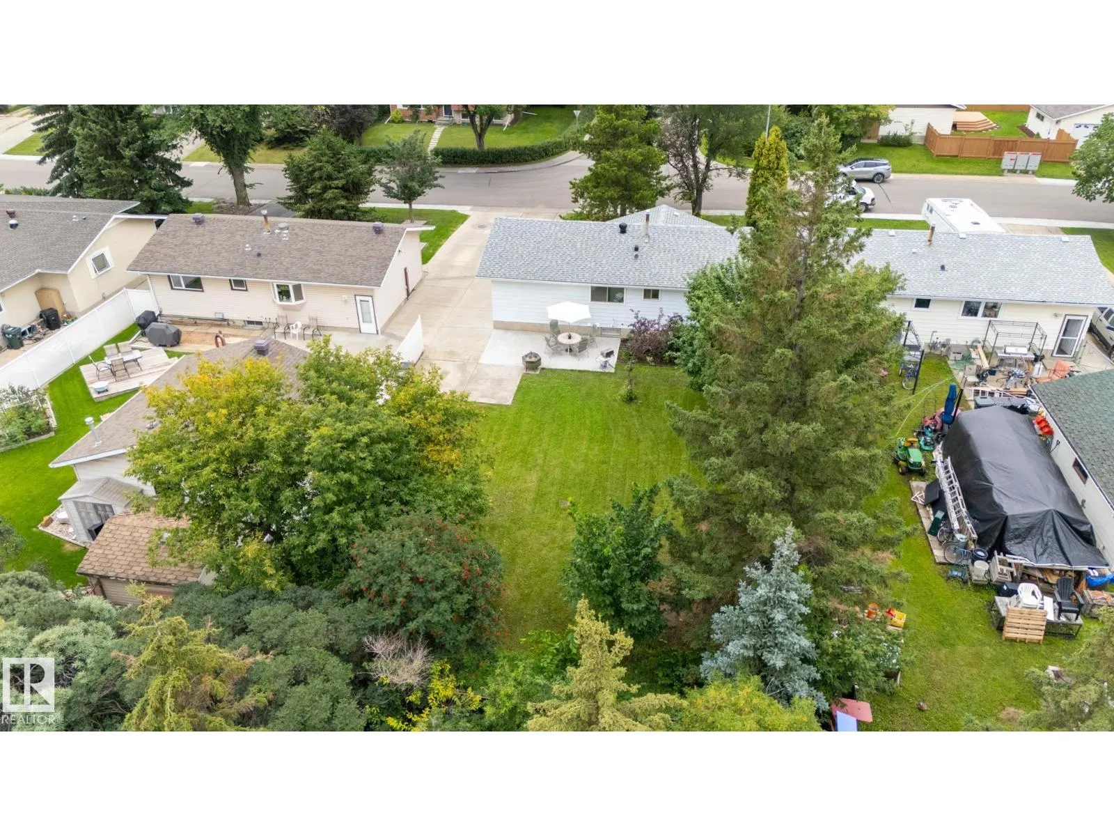75 MARION DR