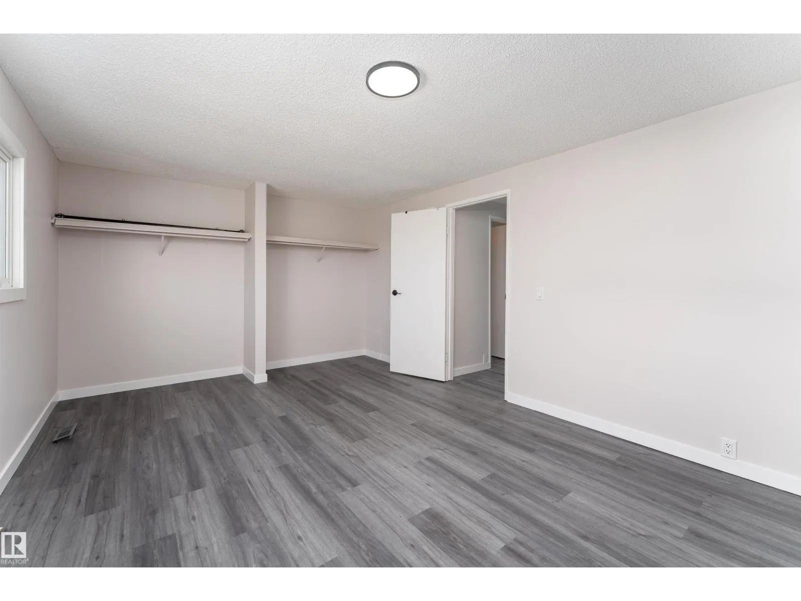 1244 Lakewood RD W NW NW
