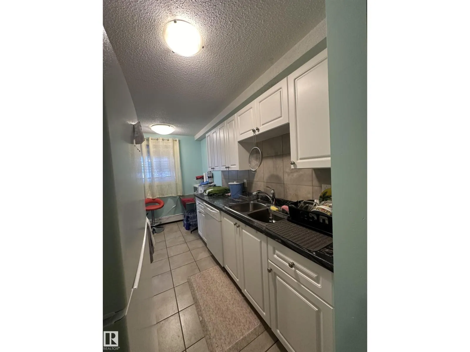 #6 10640 111 ST NW
