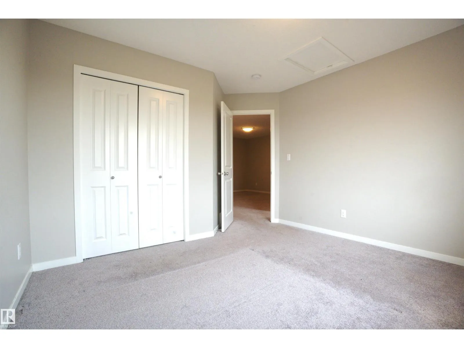 3327 PARKER LO SW