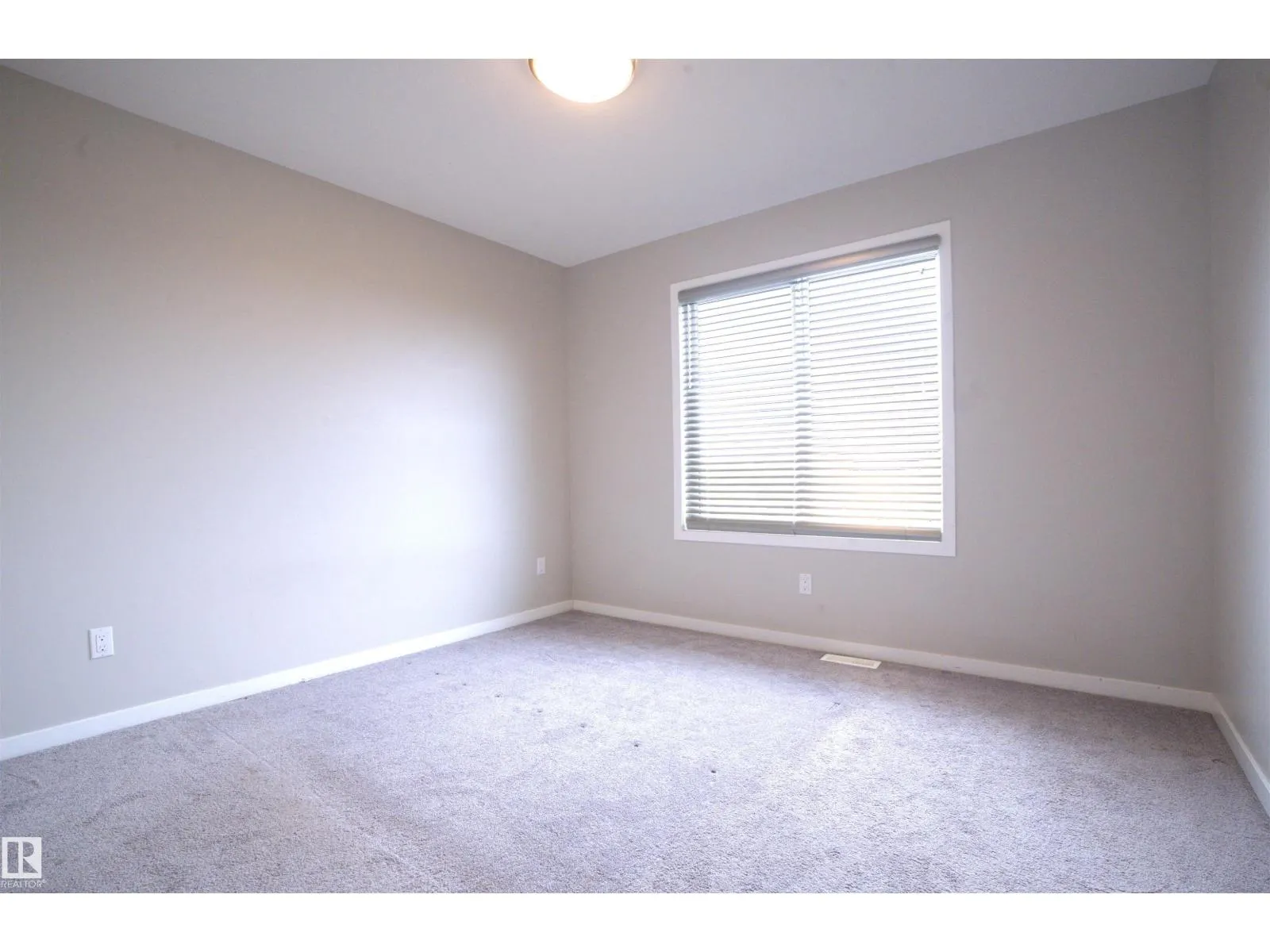 3327 PARKER LO SW