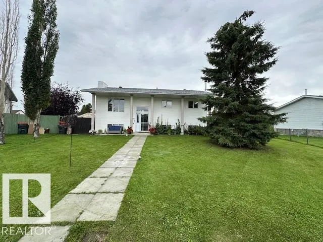 4511 49 AV