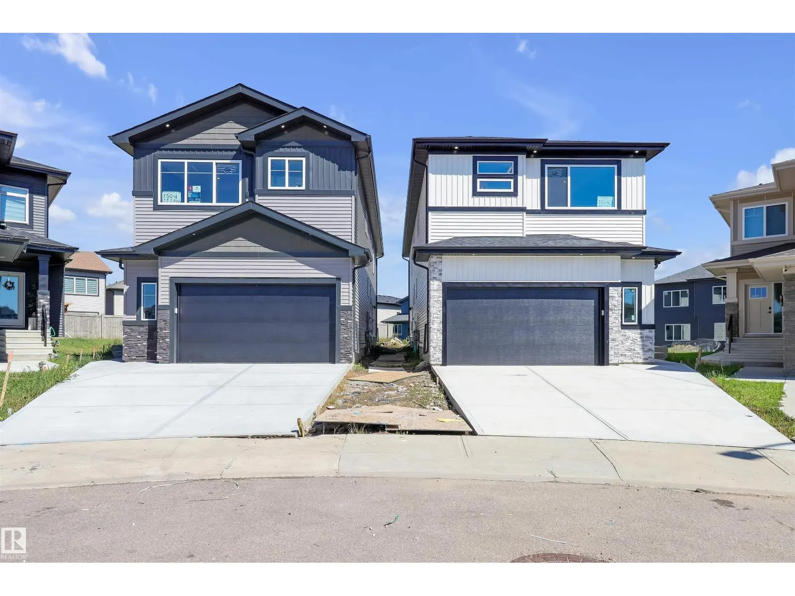 1504 151 AV NW