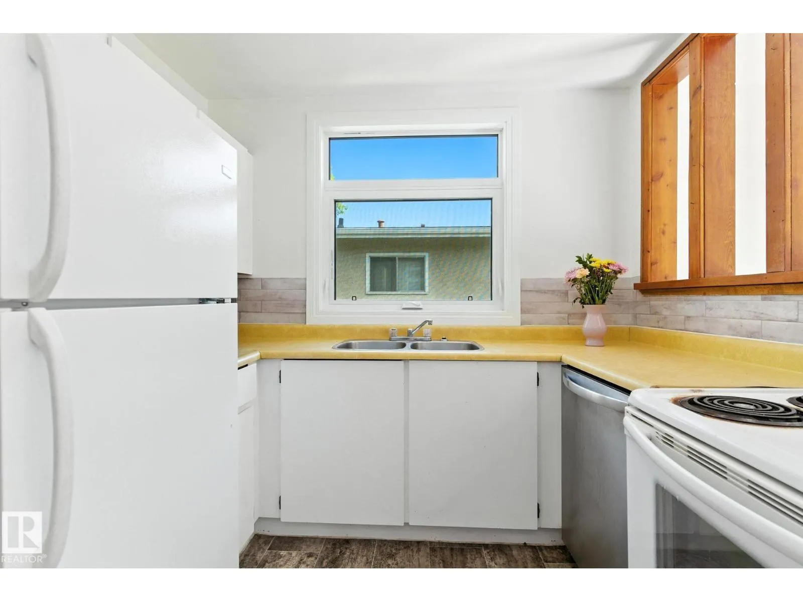 12509 81 ST NW