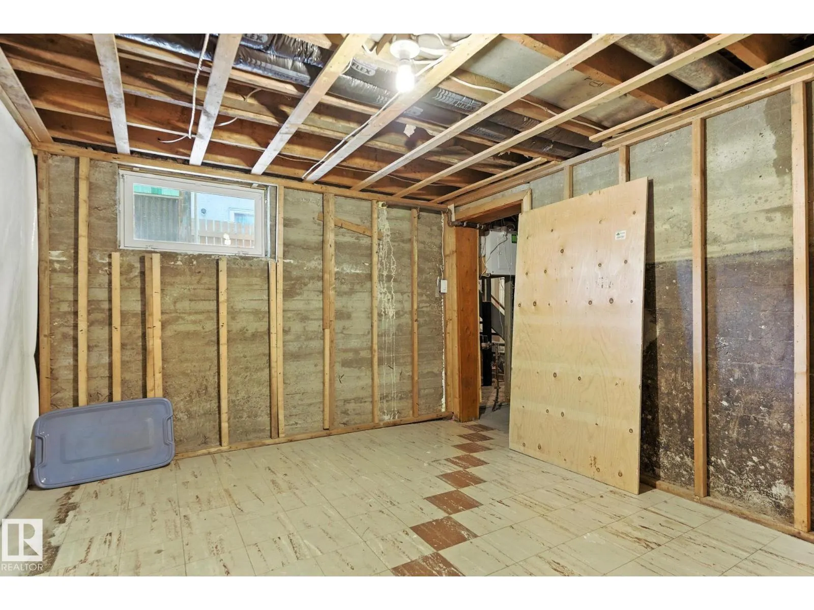 12509 81 ST NW