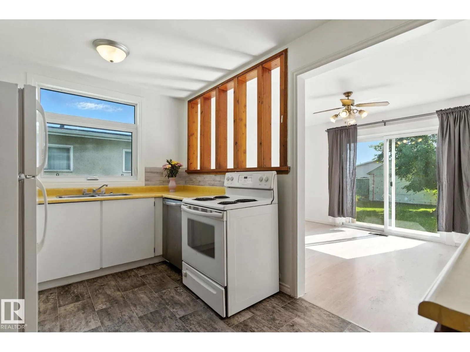 12509 81 ST NW