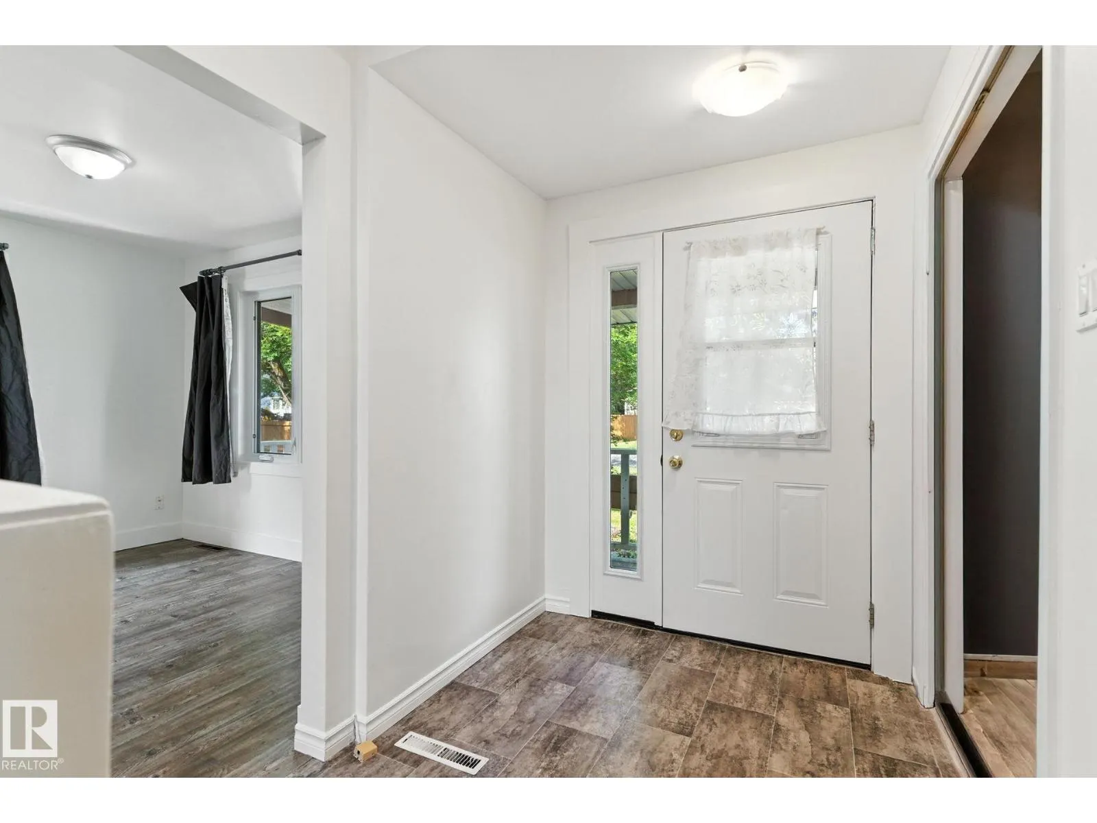 12509 81 ST NW