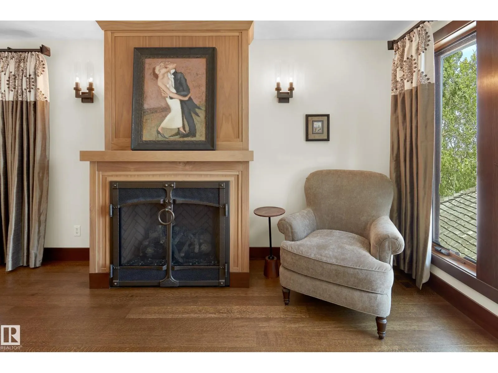 5 DONSDALE CR NW