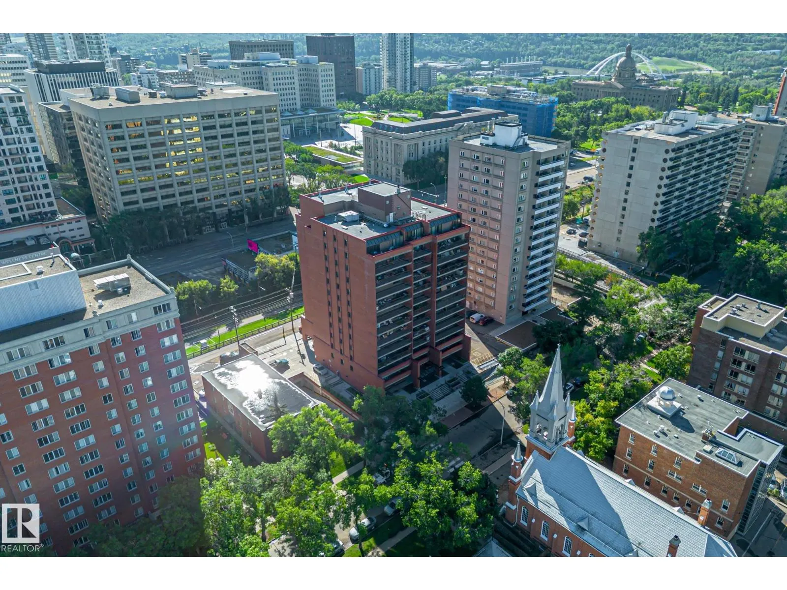 #508 9917 110 ST NW