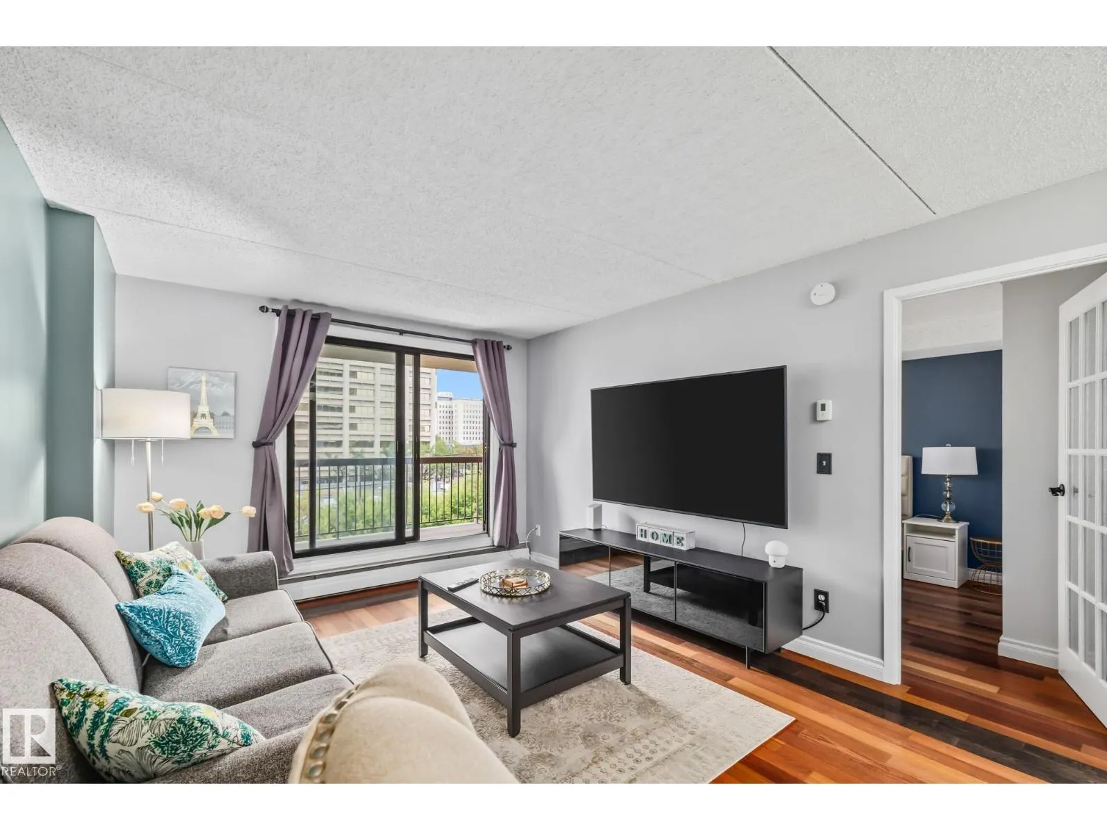 #508 9917 110 ST NW