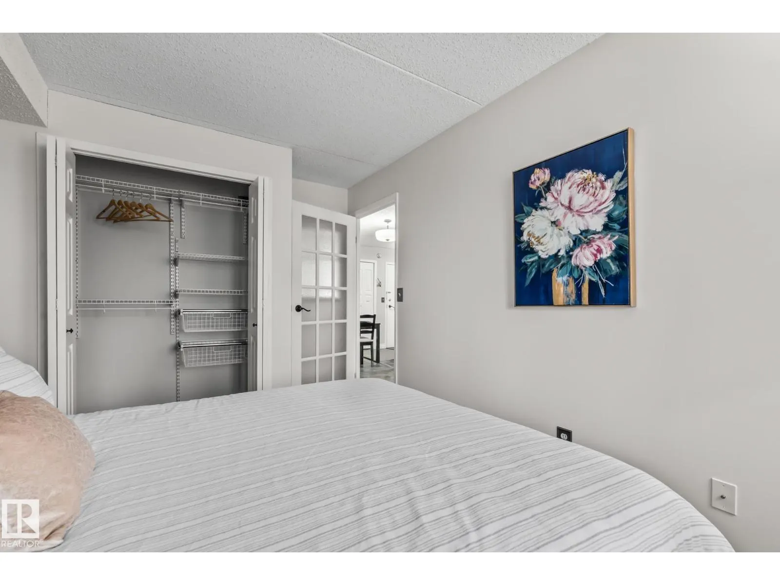 #508 9917 110 ST NW