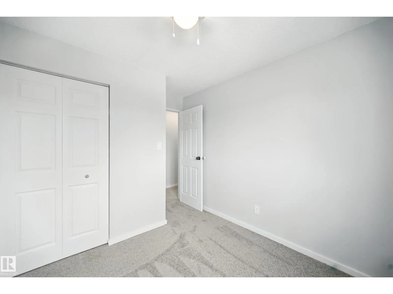 10333 172 AV NW
