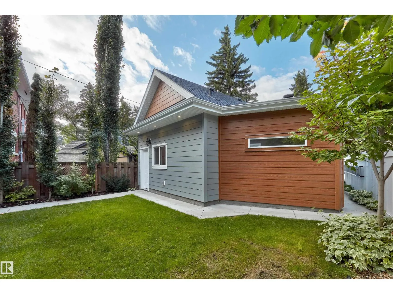 13107 CHURCHILL CR NW