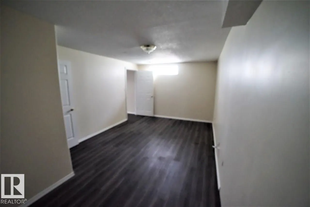 6041 40 AV NW