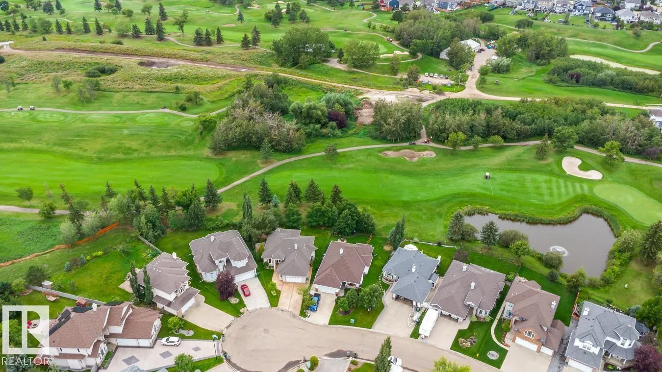 12 COUNTRY CLUB PL