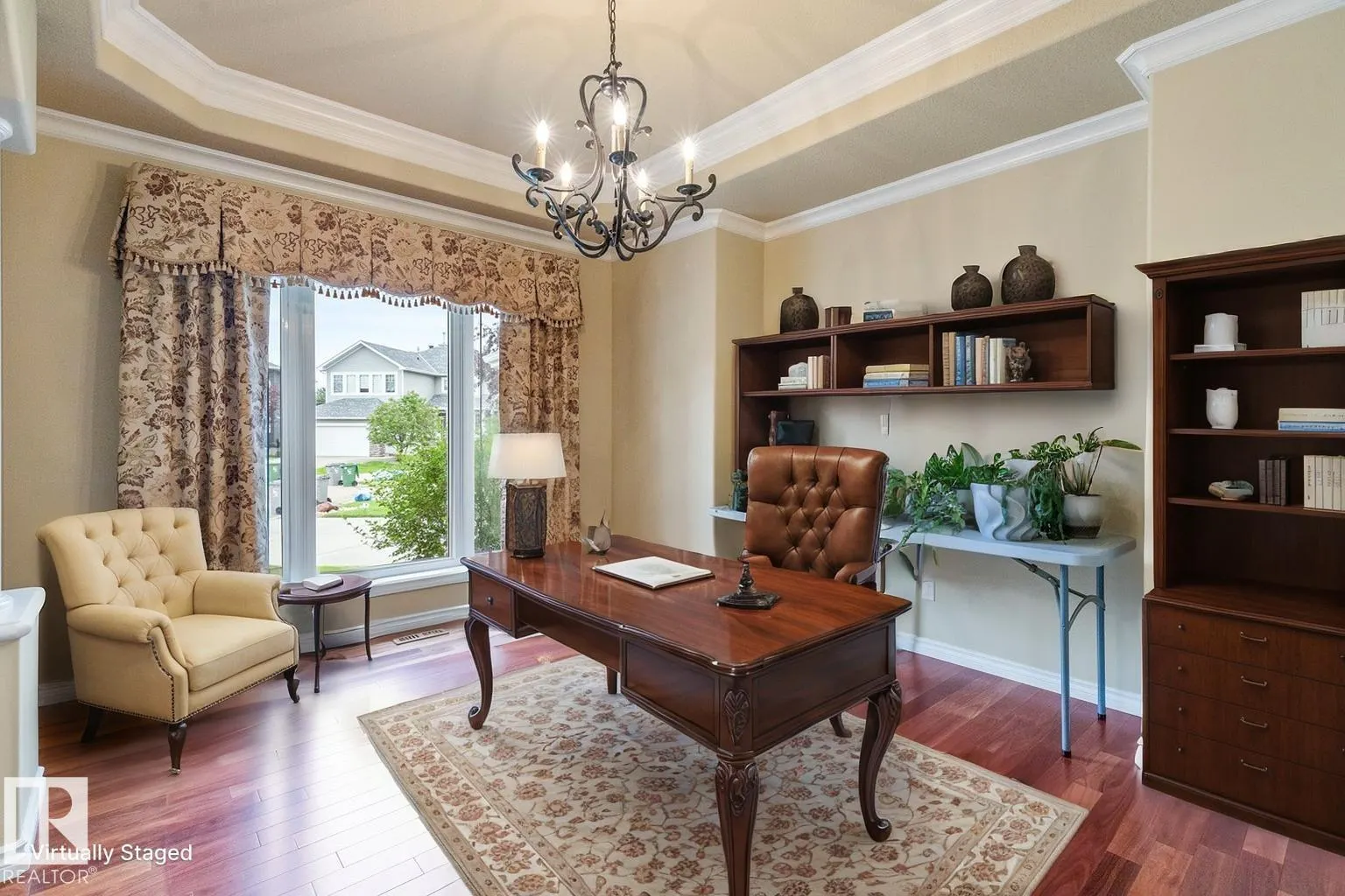 12 COUNTRY CLUB PL