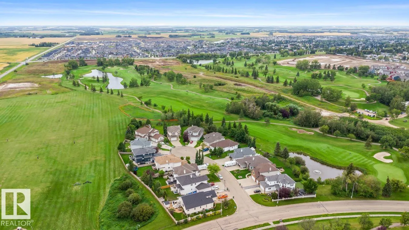 12 COUNTRY CLUB PL