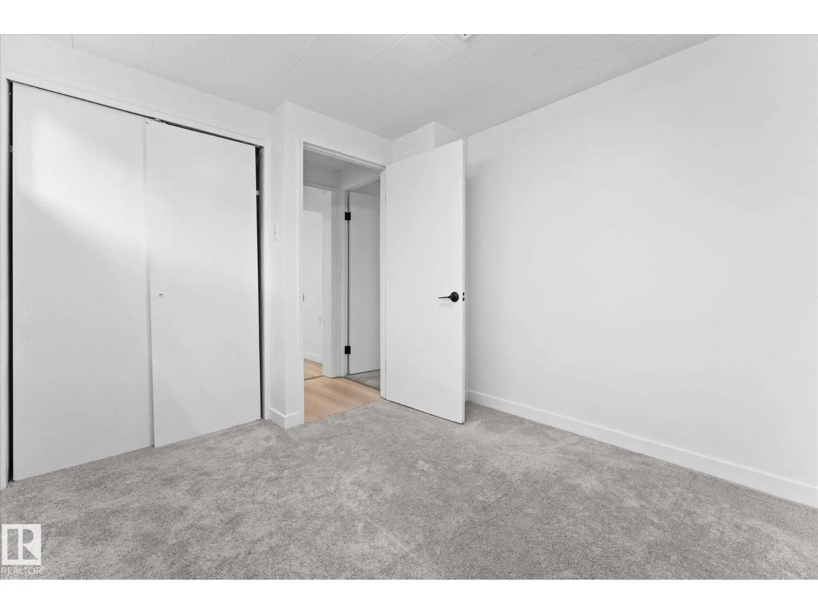 10112 81 ST NW
