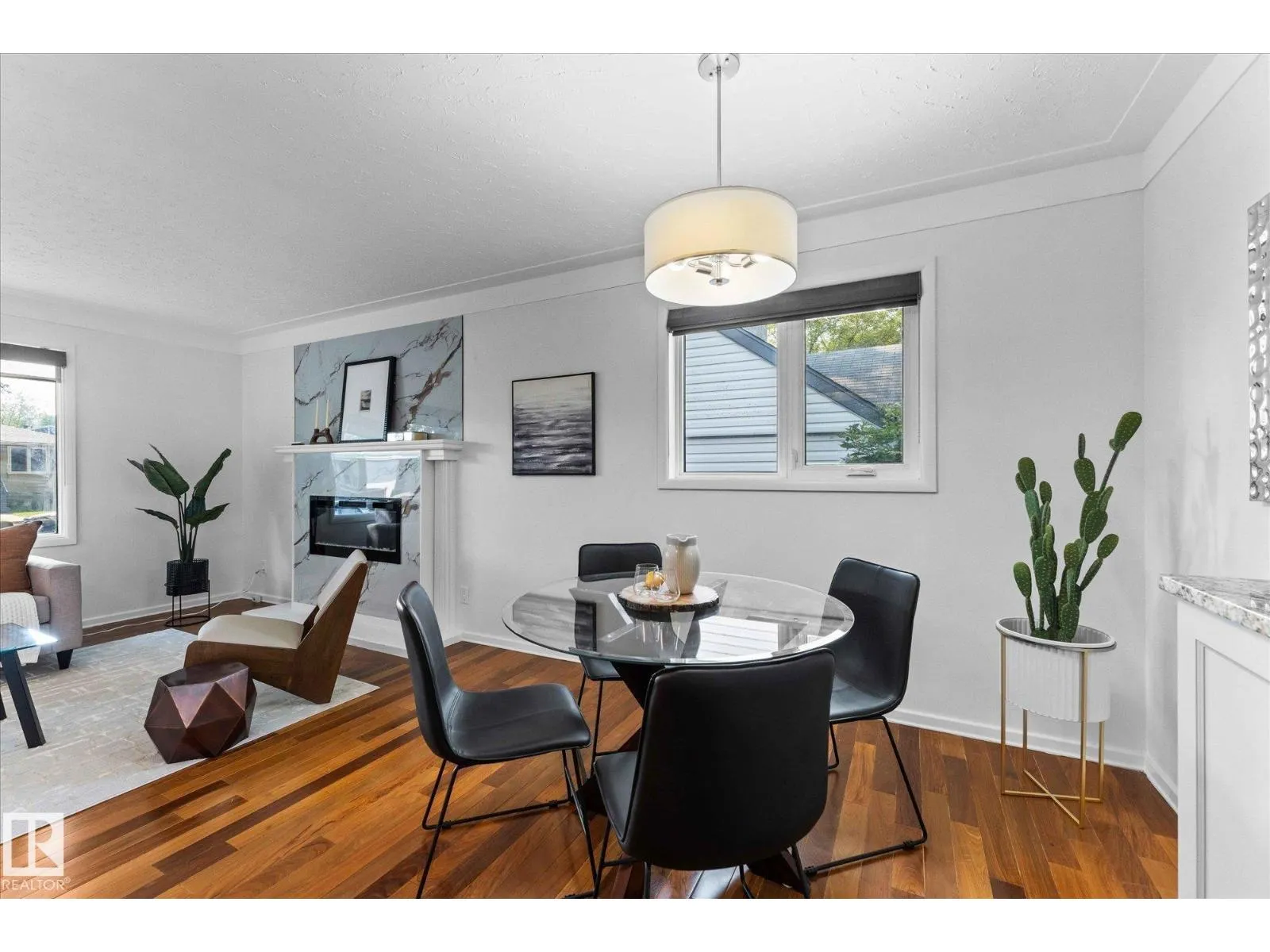 10112 81 ST NW