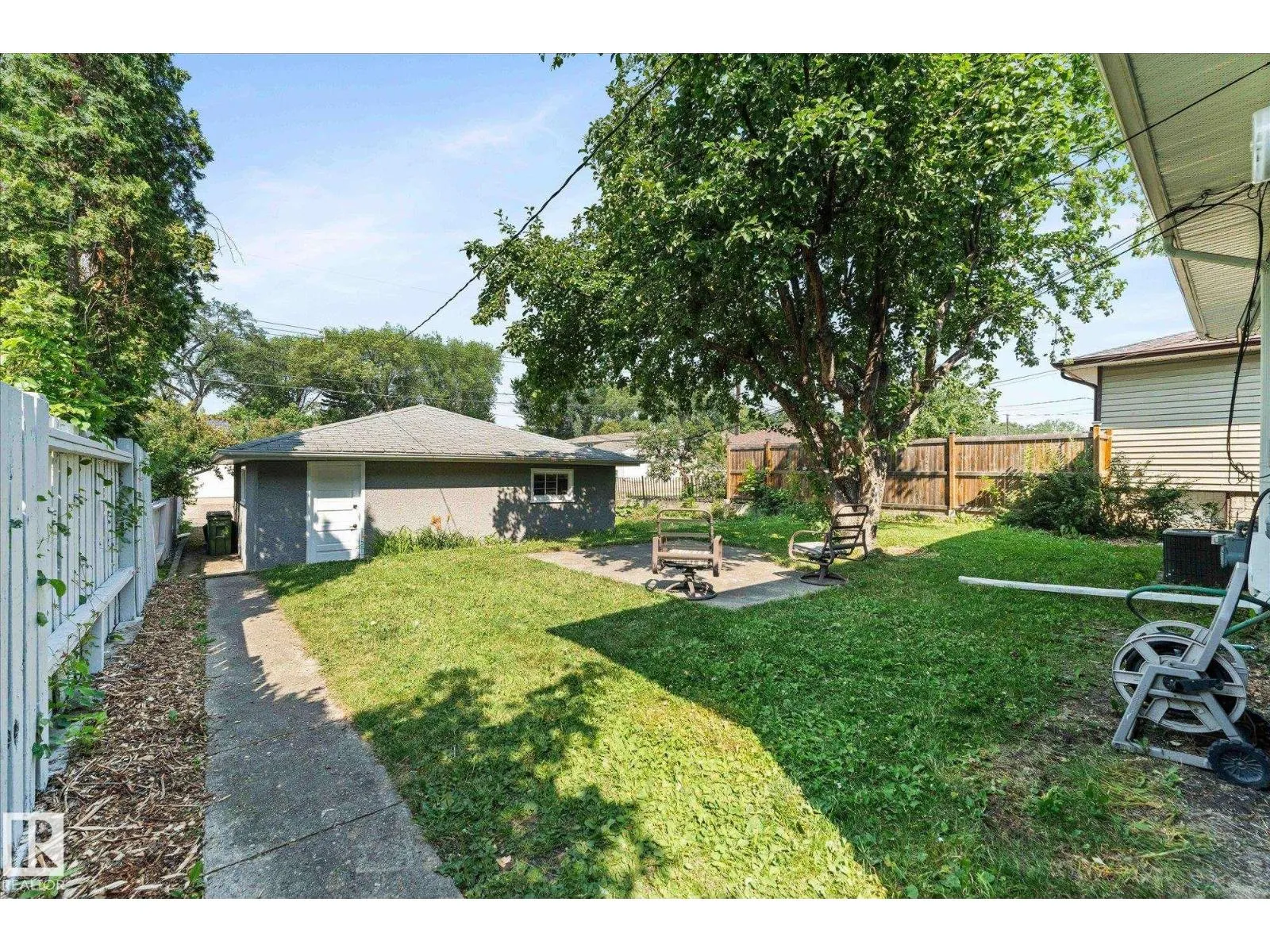10112 81 ST NW
