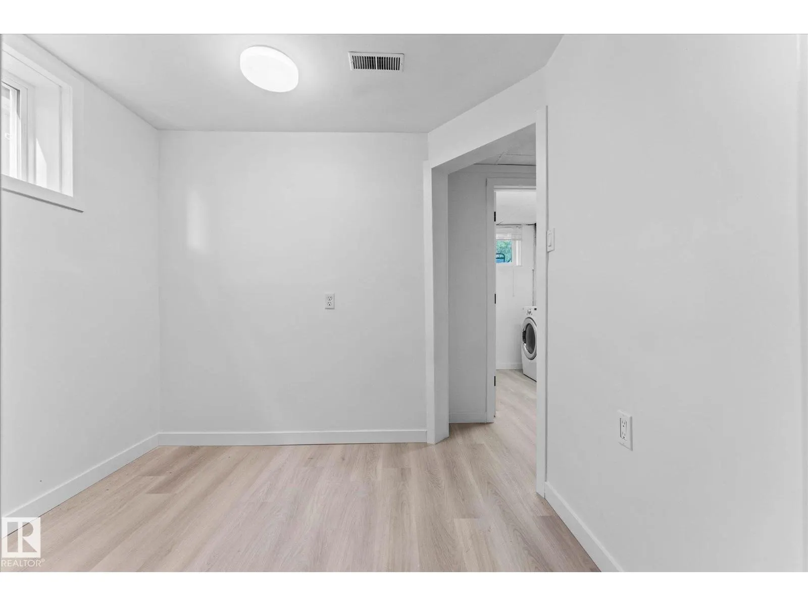 10112 81 ST NW