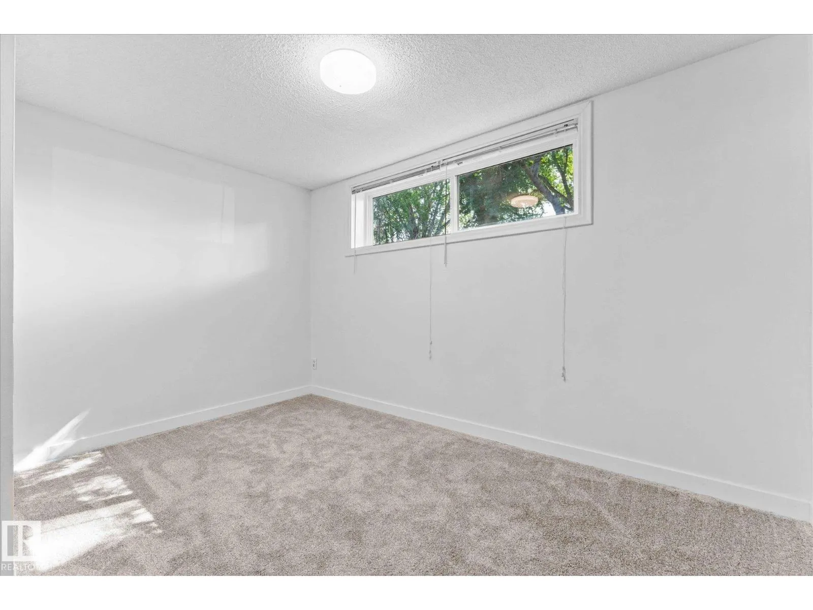 10112 81 ST NW