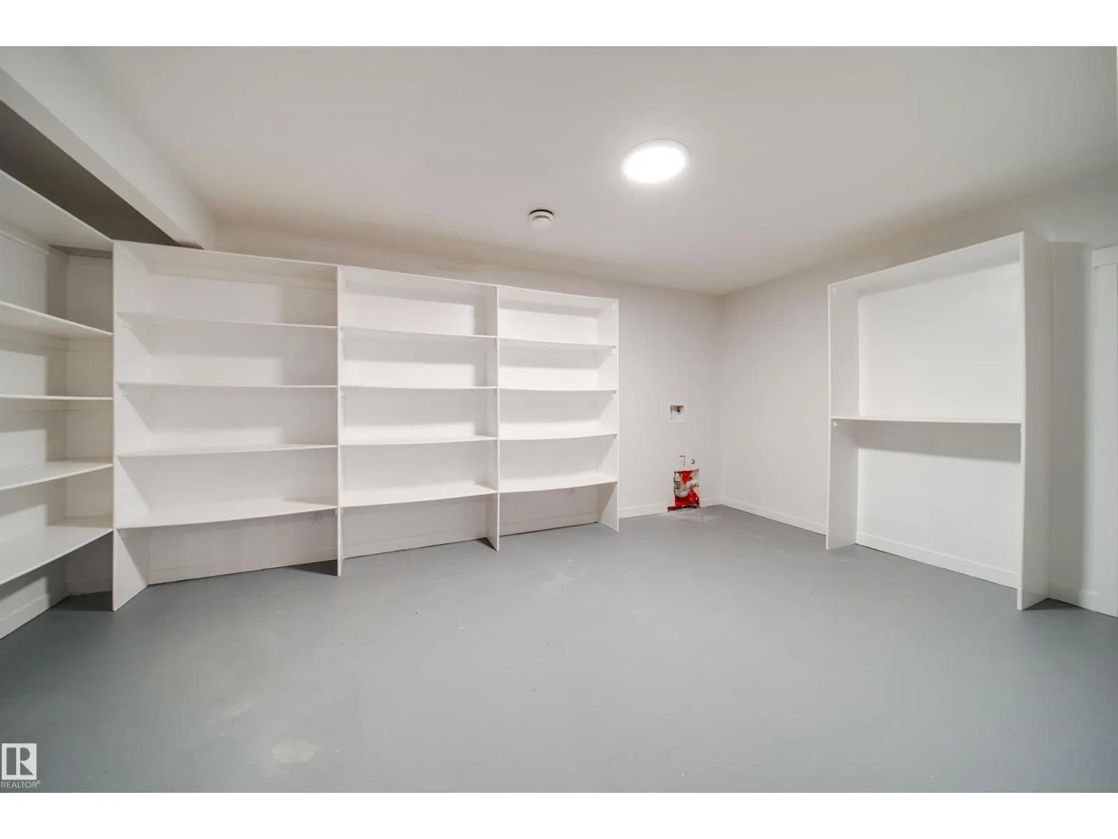 4832 KNIGHT CR SW