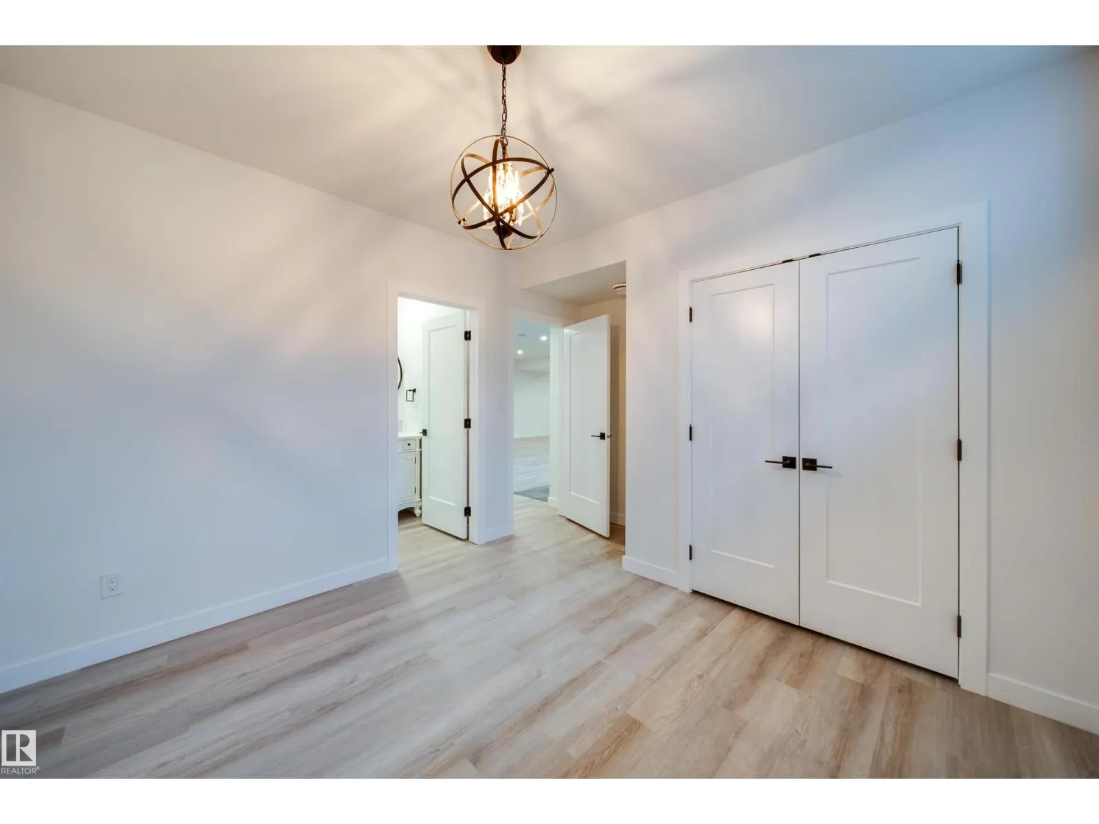 4832 KNIGHT CR SW