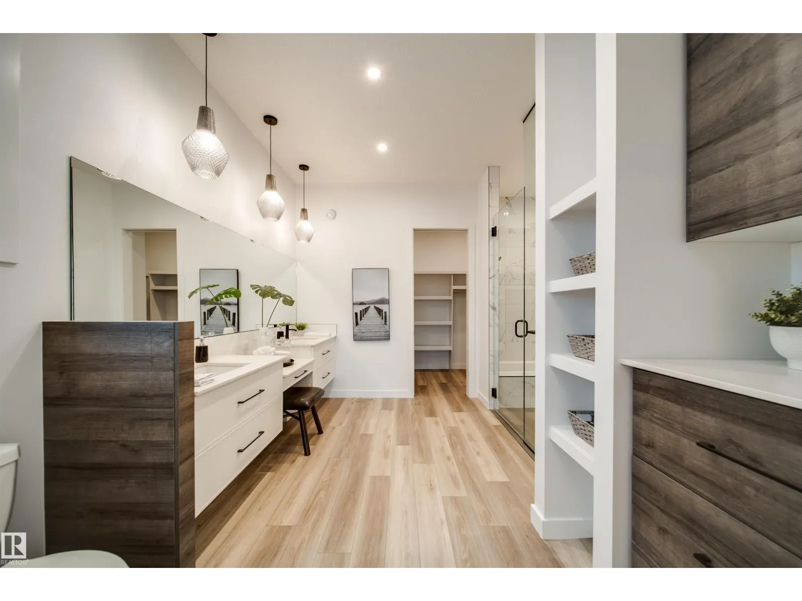4832 KNIGHT CR SW