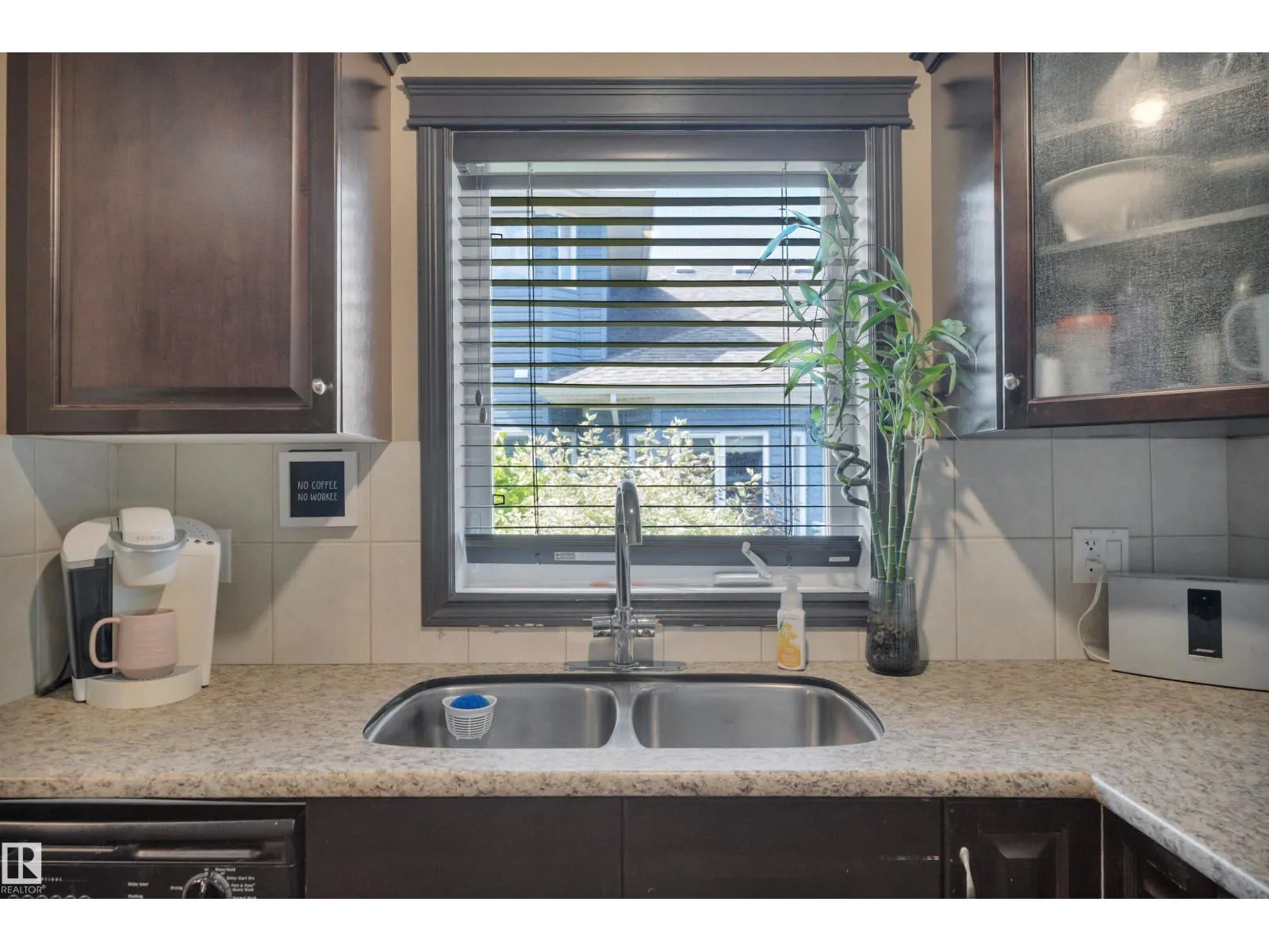 #124 102 WEST HAVEN DR