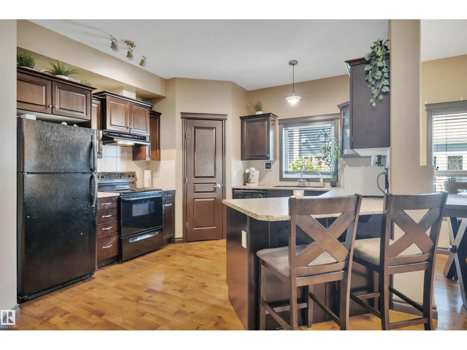 #124 102 WEST HAVEN DR
