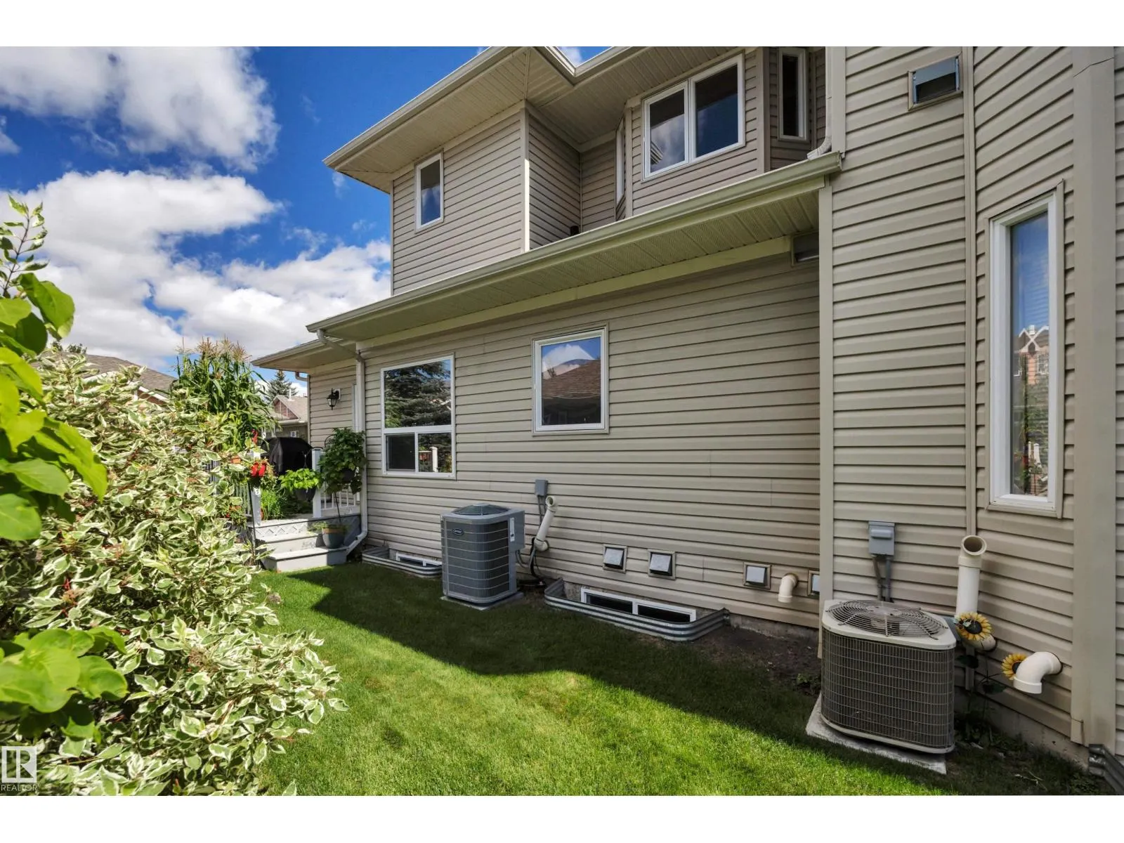 #124 102 WEST HAVEN DR