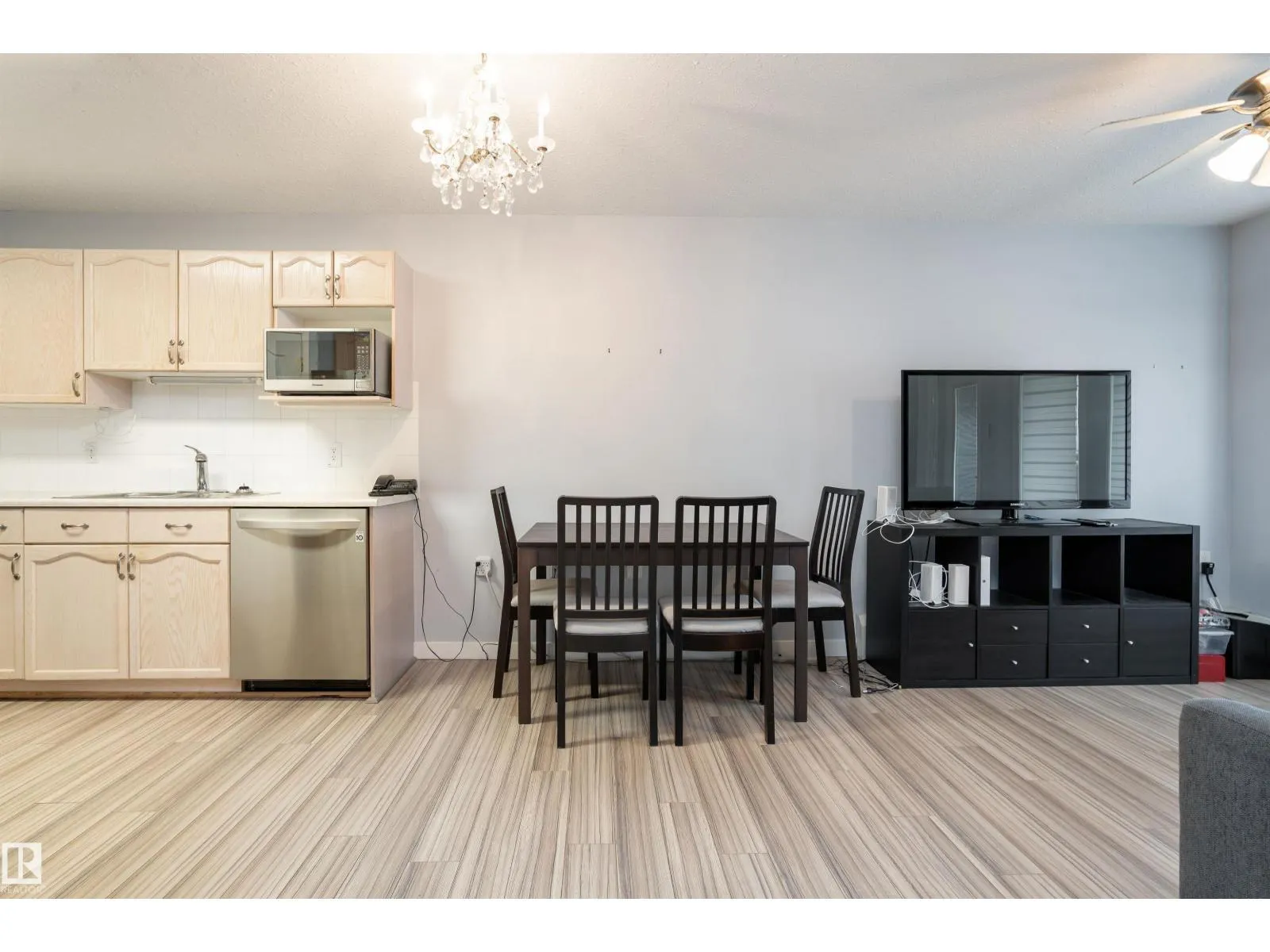 #456 13441 127 ST NW