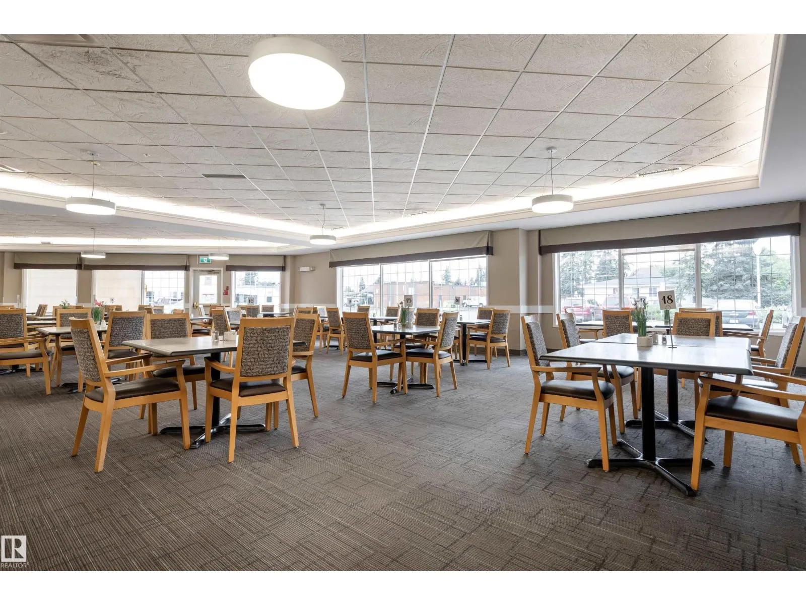 #456 13441 127 ST NW