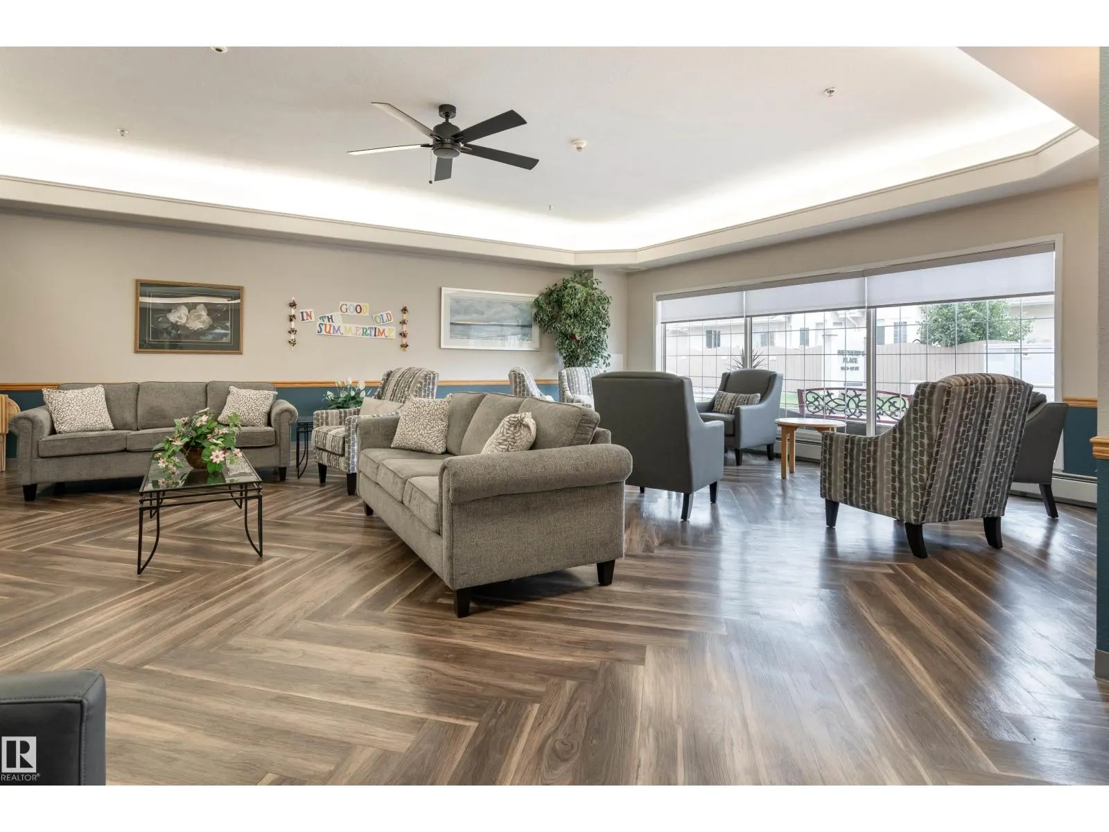 #456 13441 127 ST NW