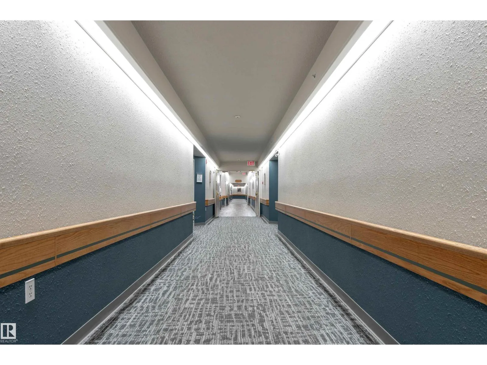#456 13441 127 ST NW
