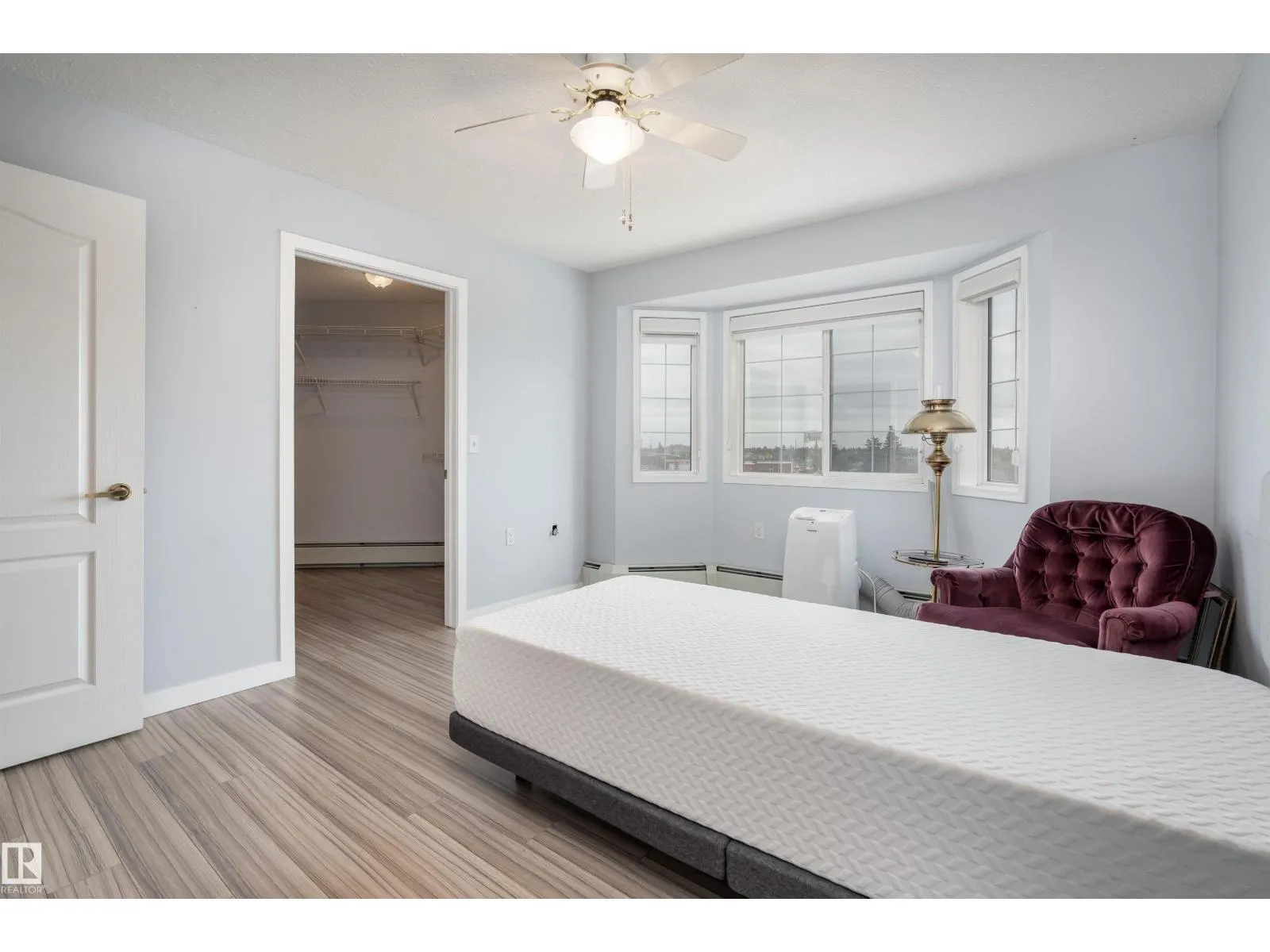 #456 13441 127 ST NW