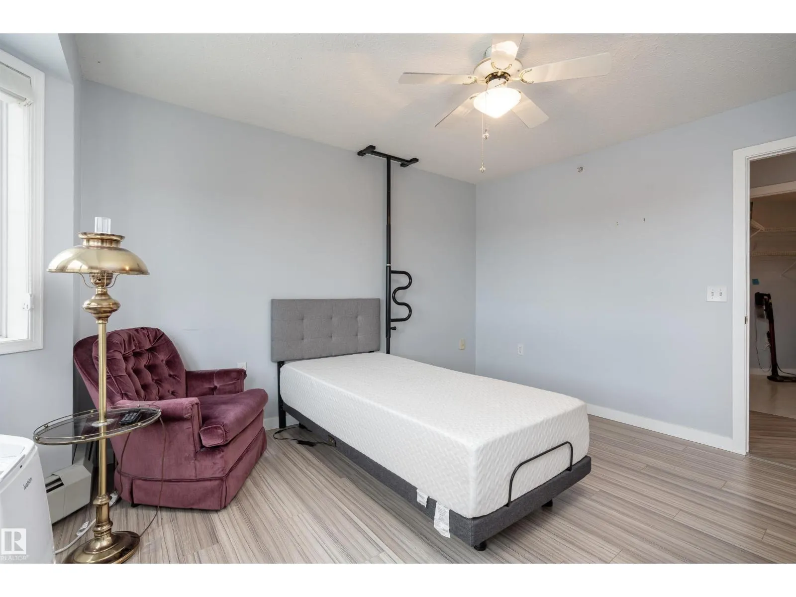 #456 13441 127 ST NW