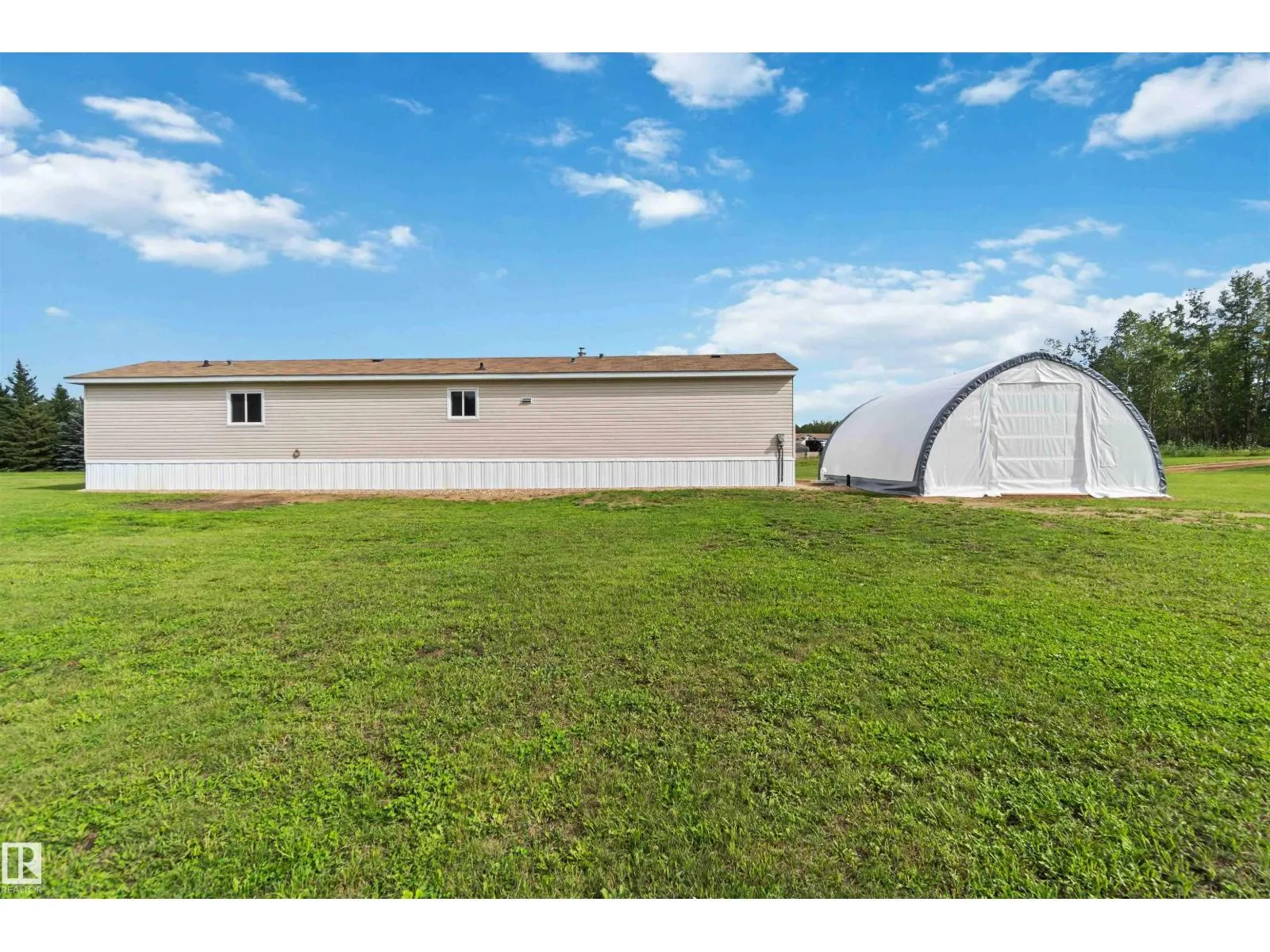 29 23429 Twp Rd 584