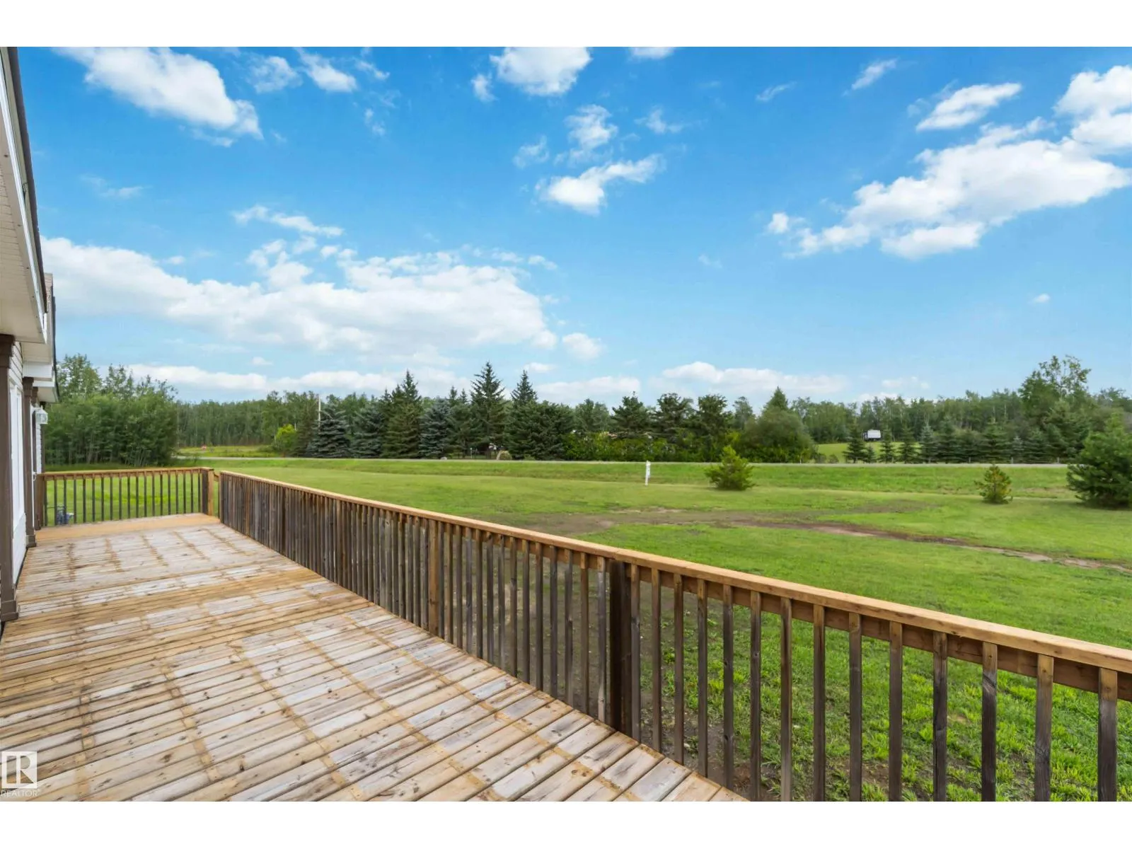 29 23429 Twp Rd 584