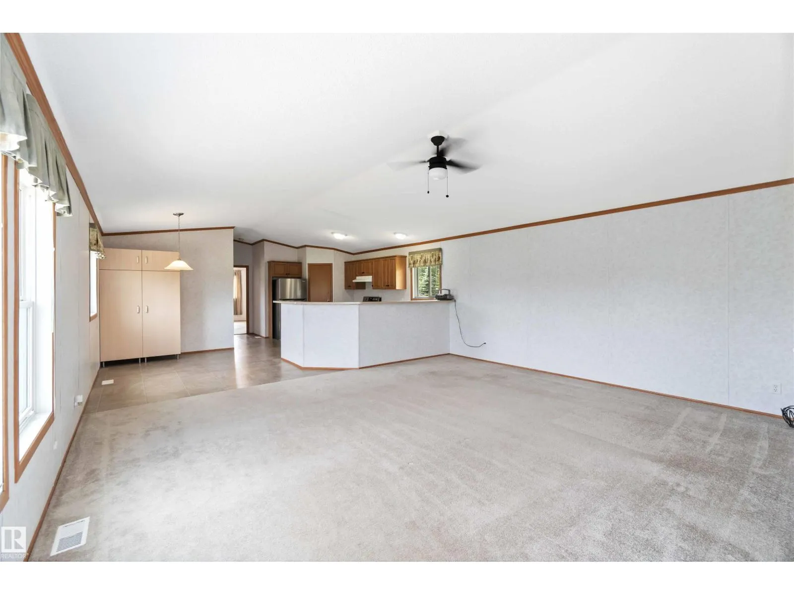 29 23429 Twp Rd 584