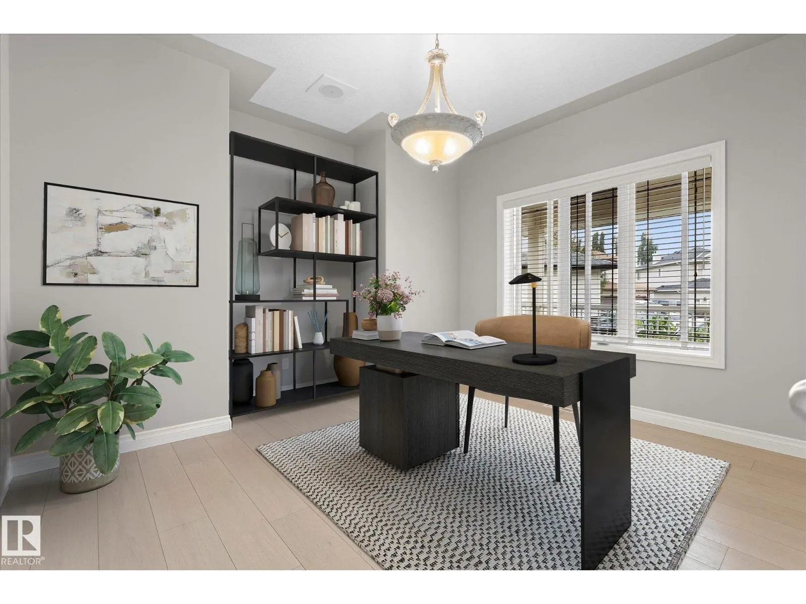 23 LAMPLIGHT CV